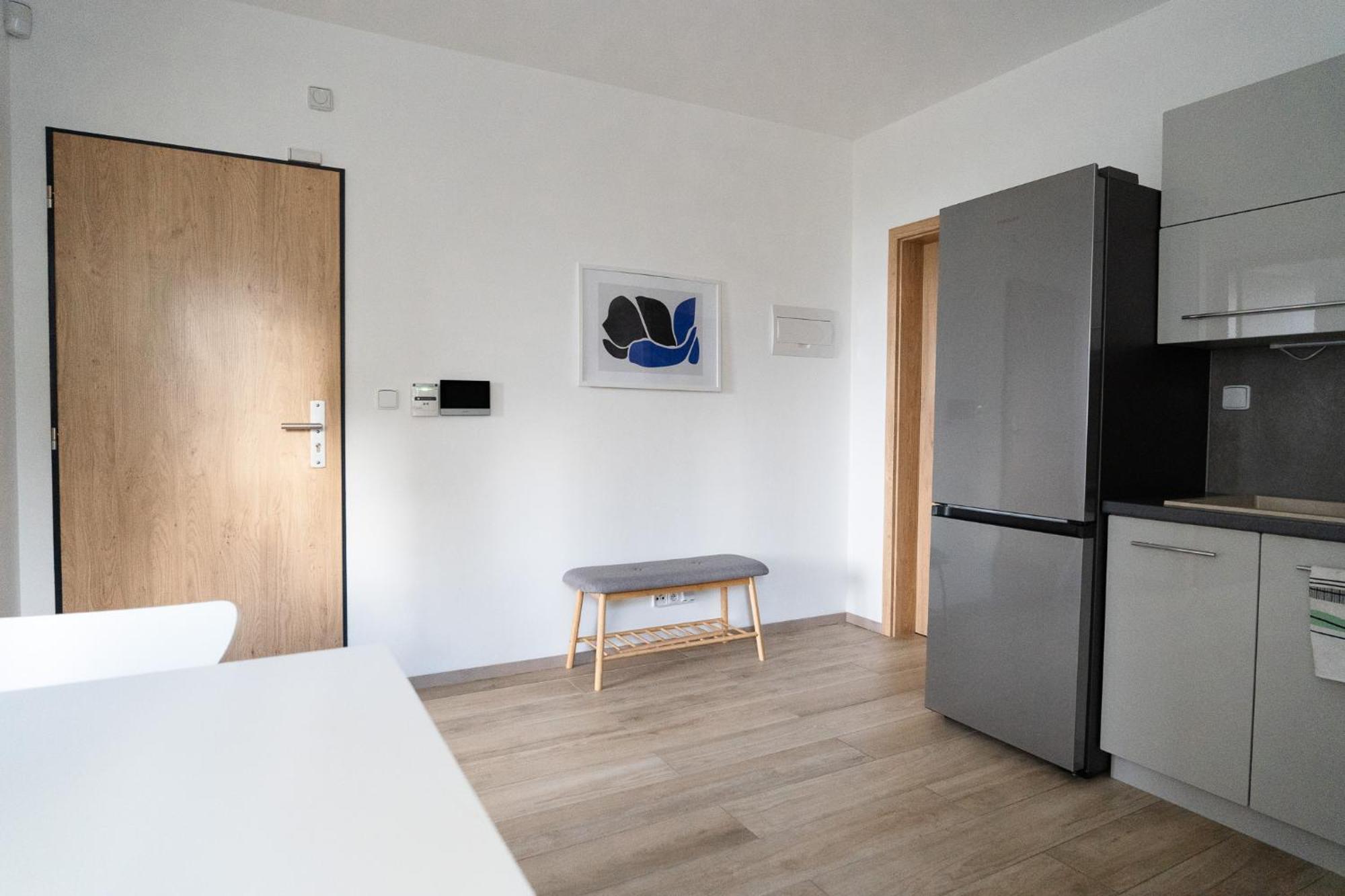 The Dante Villa Apartments Prague Exterior photo